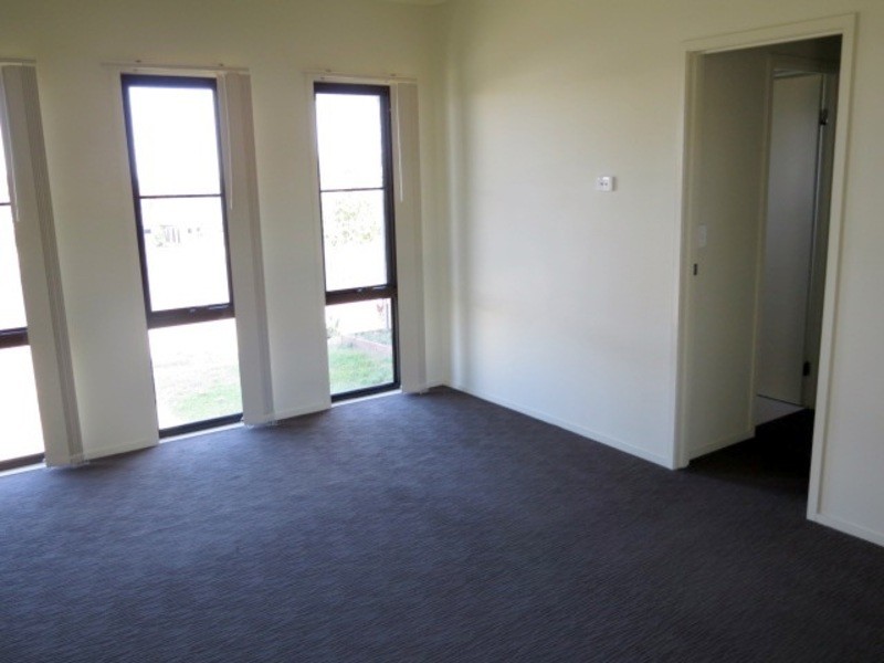 13 Sunshine Court, Bowen QLD 4805