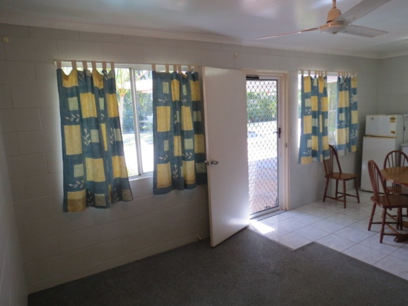 6/43 Crofton Street, Bowen QLD 4805