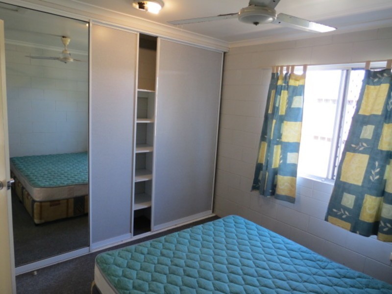 6/43 Crofton Street, Bowen QLD 4805