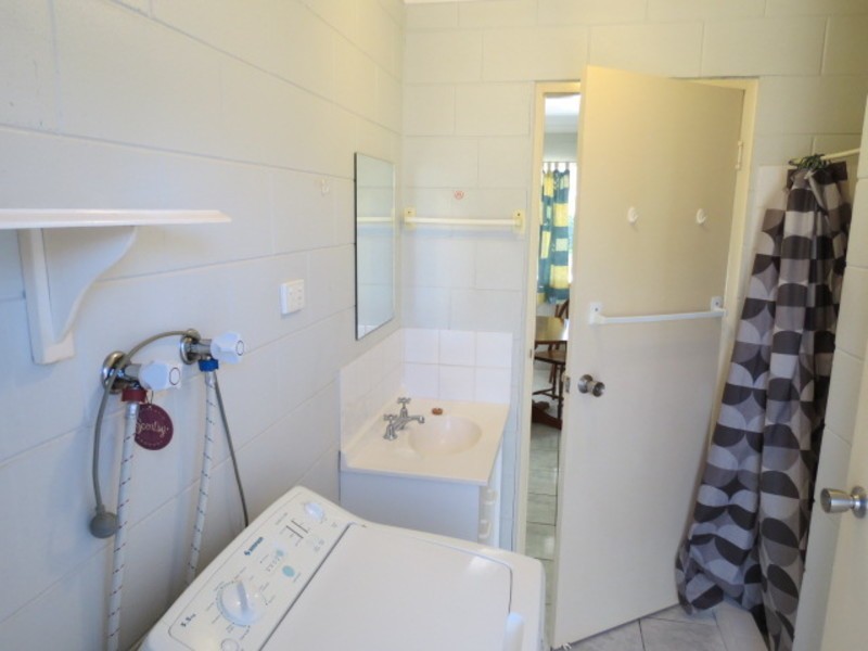 6/43 Crofton Street, Bowen QLD 4805