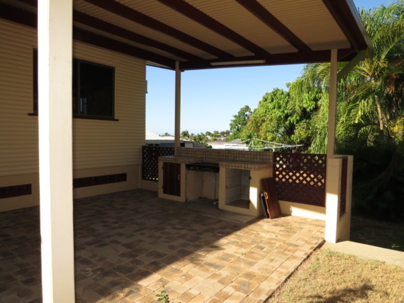 84 Gregory Street, Bowen QLD 4805