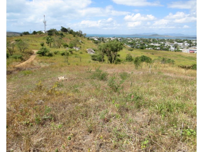 1 – 3 Panorama Drive, Bowen QLD 4805