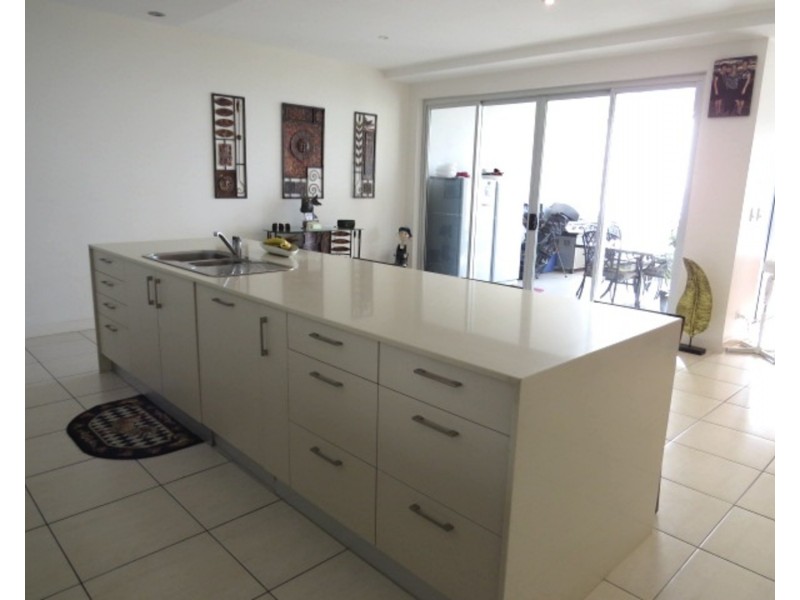5/2b Horseshoe Bay Road, Bowen QLD 4805