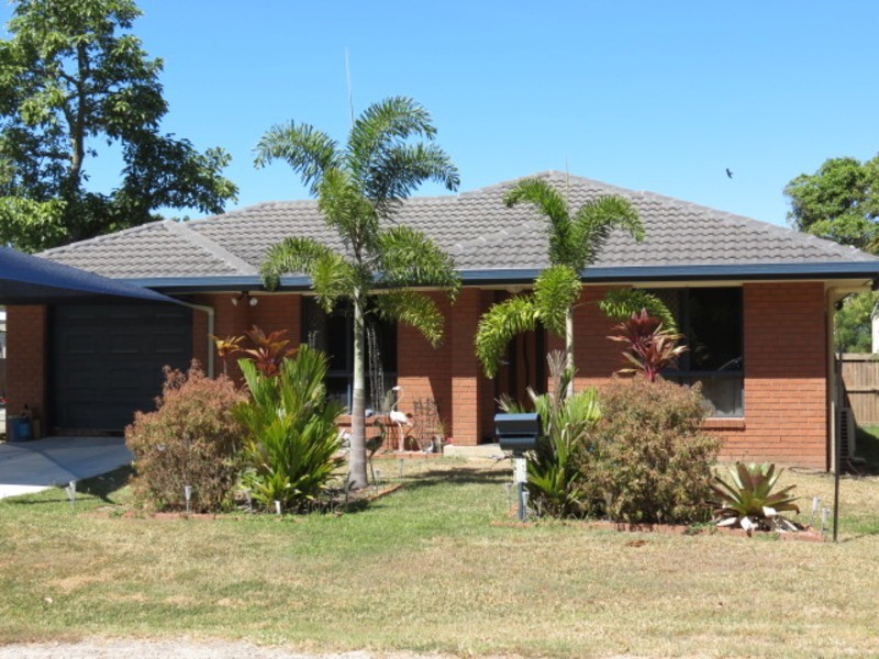11 Jilletts Road, Bowen QLD 4805