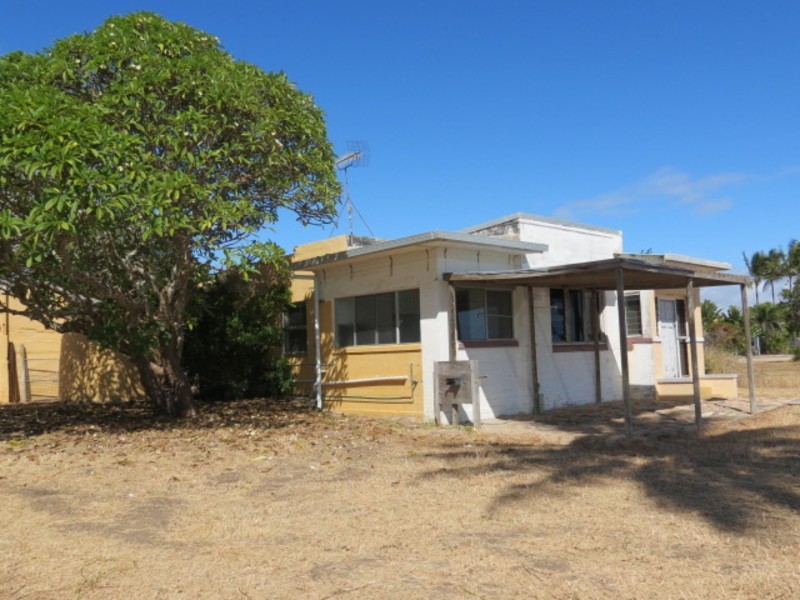 8 Howard Street, Bowen QLD 4805