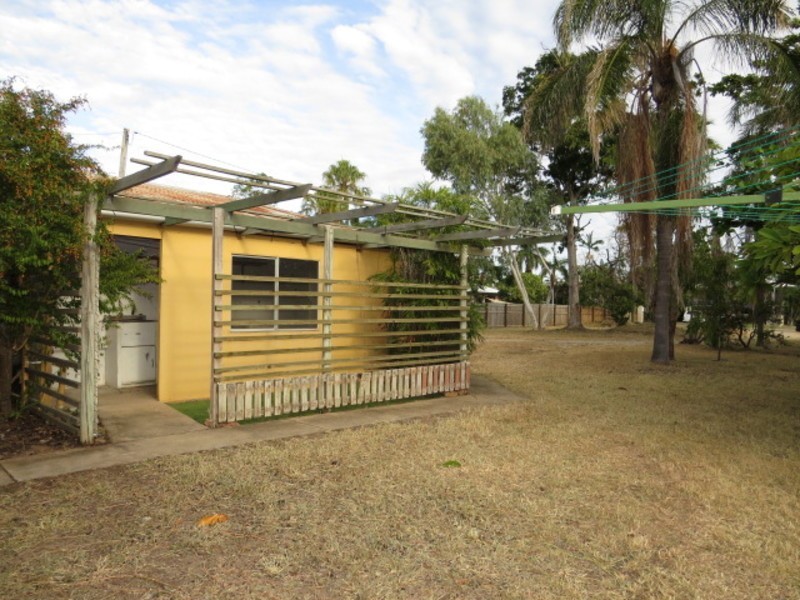 8 Howard Street, Bowen QLD 4805