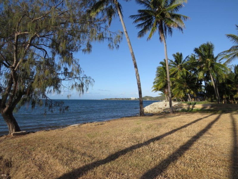 8 Howard Street, Bowen QLD 4805