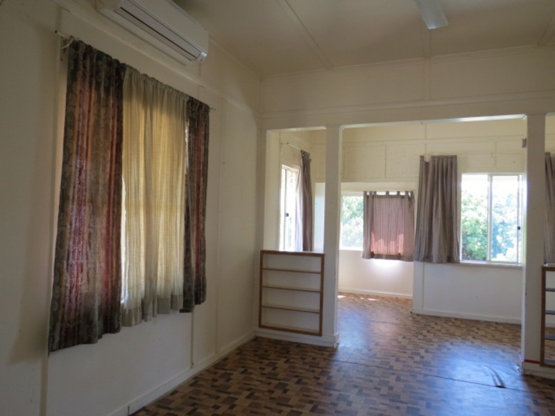 28 Dalrymple Street, Bowen QLD 4805