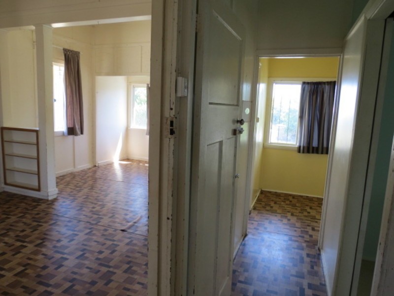 28 Dalrymple Street, Bowen QLD 4805