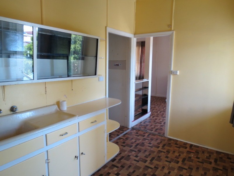 28 Dalrymple Street, Bowen QLD 4805