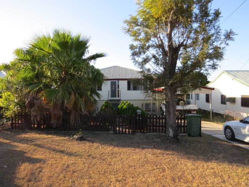 32 Reynolds Street, Bowen QLD 4805