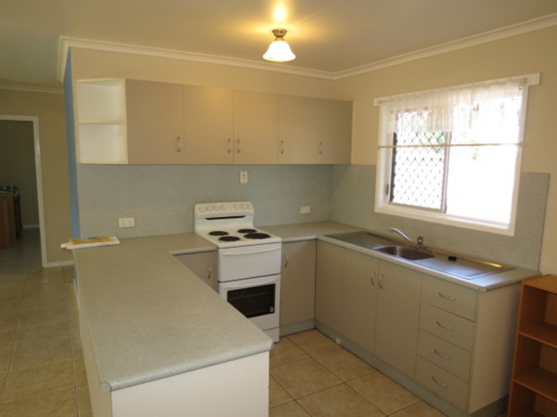 5 Banksia Street, Bowen QLD 4805