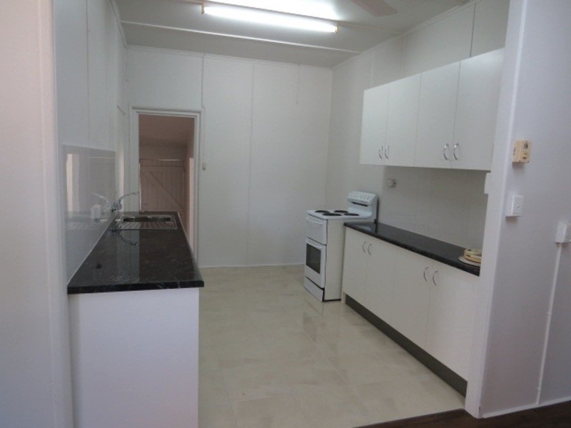 6 Canberra Street, Bowen QLD 4805