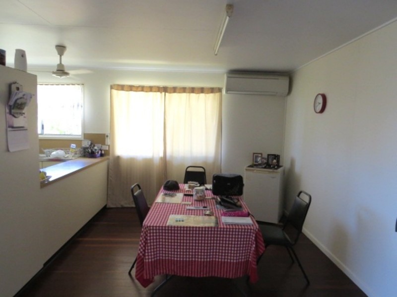 11 West Street, Bowen QLD 4805