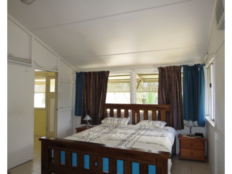 10 Balaam Road, Bowen QLD 4805