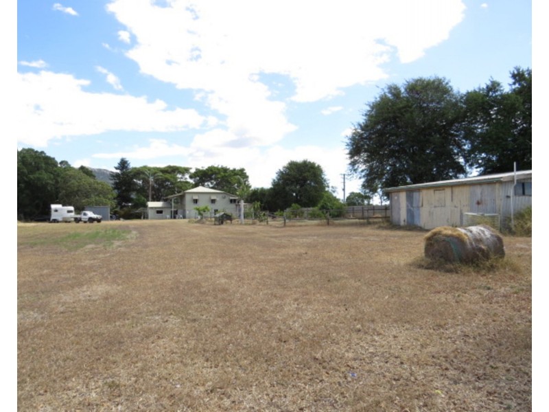 10 Balaam Road, Bowen QLD 4805