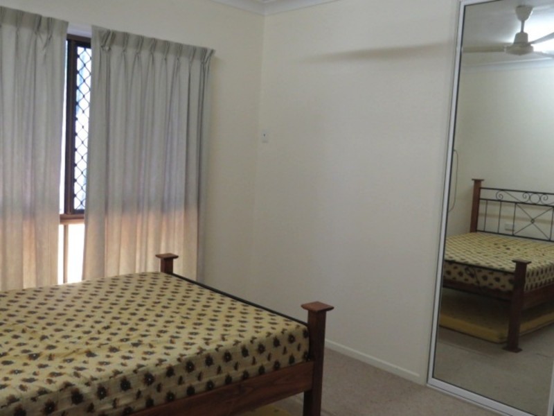 132 Hillview Road, Bowen QLD 4805