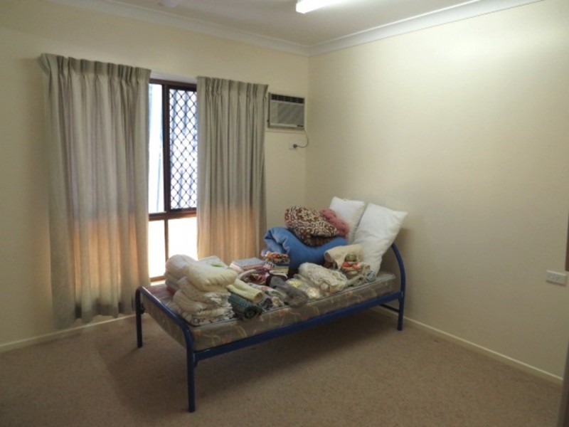 132 Hillview Road, Bowen QLD 4805