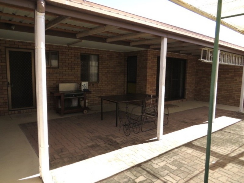 132 Hillview Road, Bowen QLD 4805