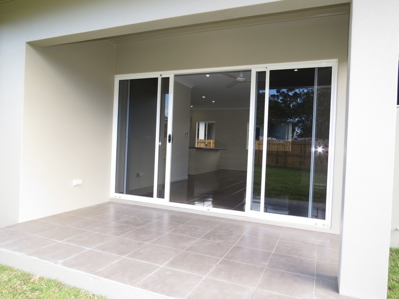 17 Ada Place, Bowen QLD 4805