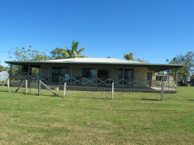 15989 Bruce Highway, Bowen QLD 4805