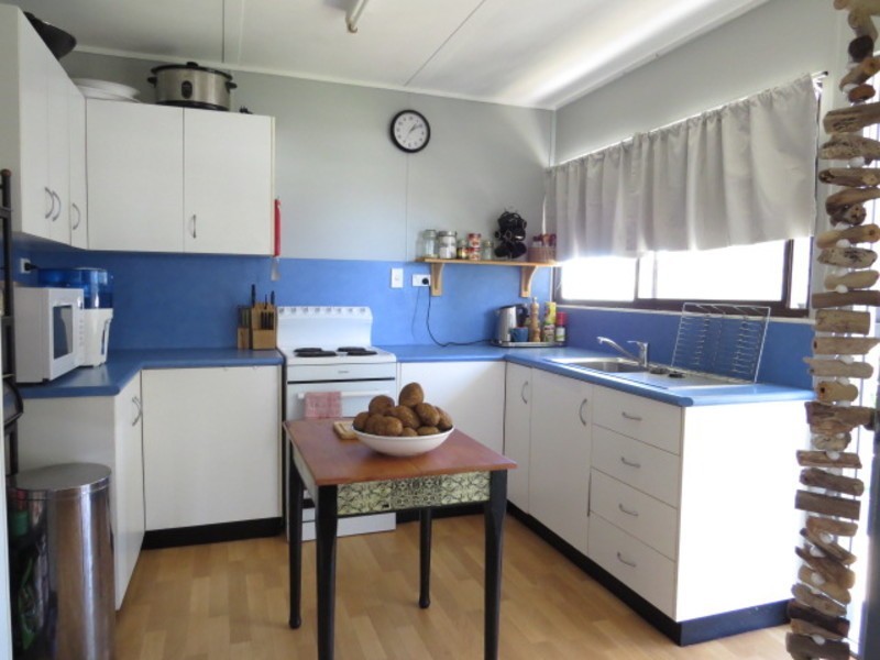 3 Hay Street, Bowen QLD 4805