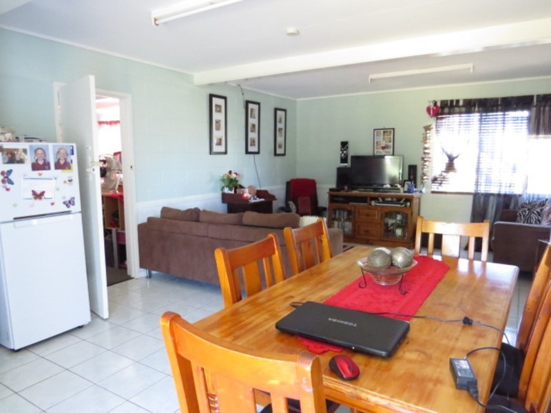 3 Hay Street, Bowen QLD 4805