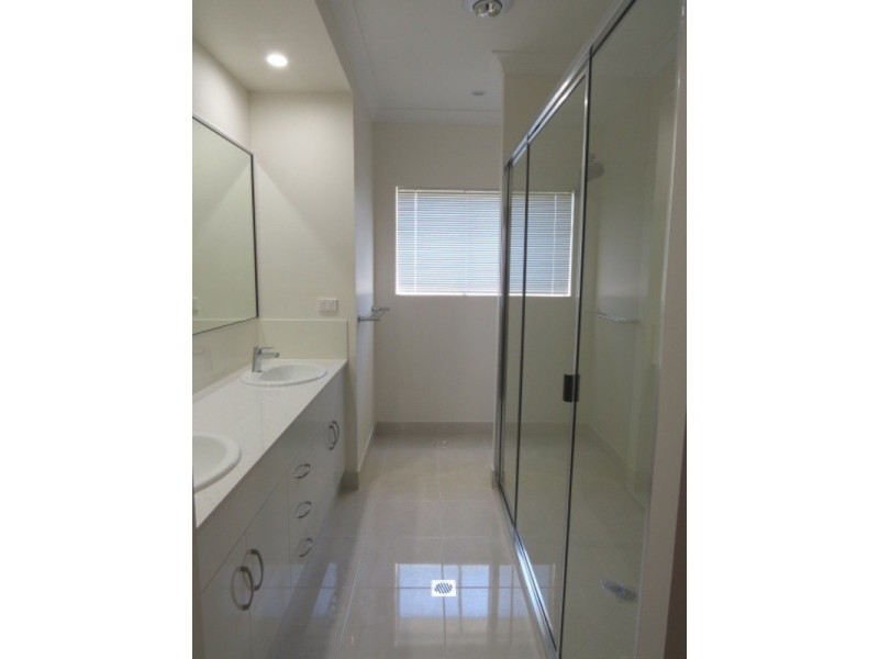 15 Ada Place, Bowen QLD 4805