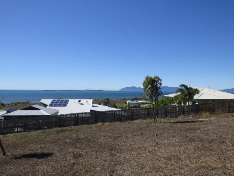 29 Seacove Crescent, Bowen QLD 4805