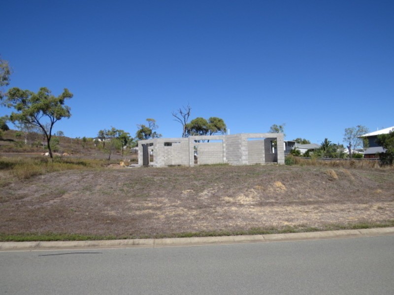84 Ocean View Drive, Bowen QLD 4805