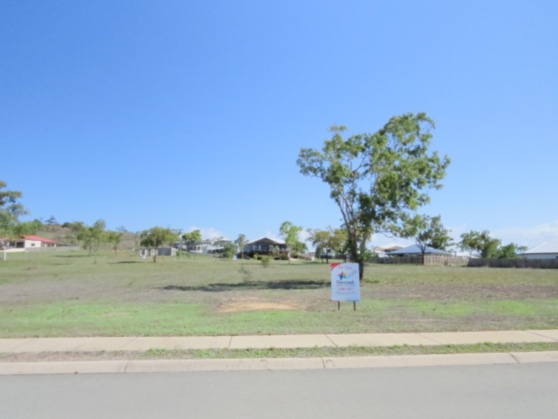 55 Marine Parade, Bowen QLD 4805