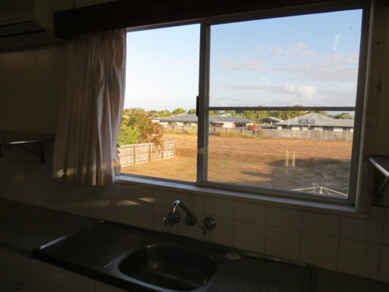 15 Mackenzie Street, Bowen QLD 4805