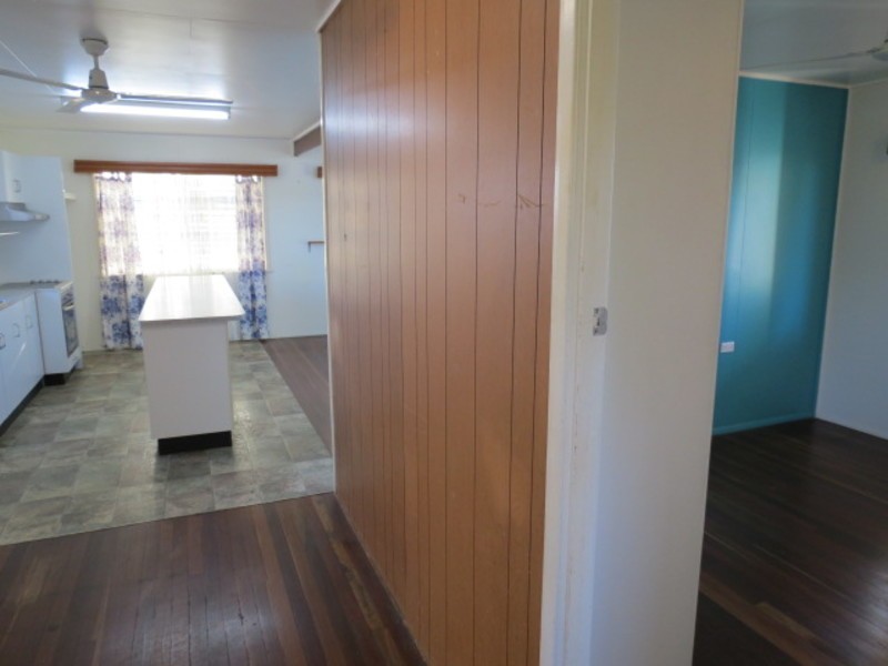 15 Mackenzie Street, Bowen QLD 4805