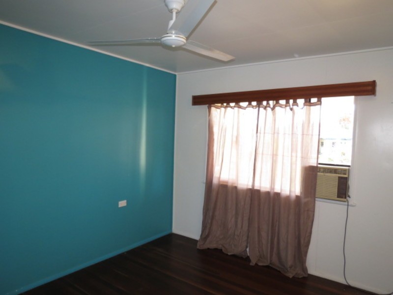 15 Mackenzie Street, Bowen QLD 4805