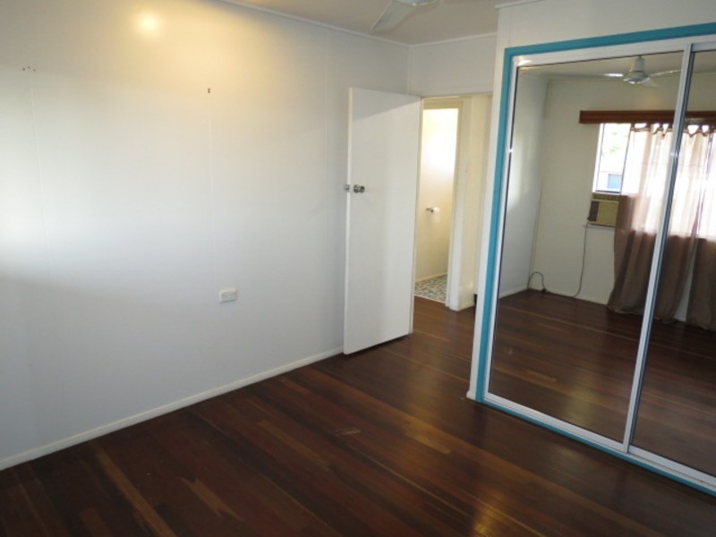 15 Mackenzie Street, Bowen QLD 4805