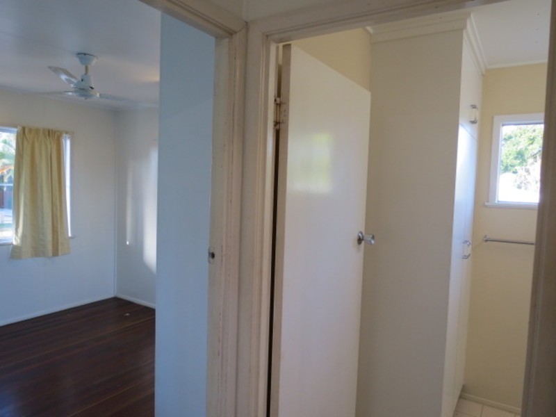 15 Mackenzie Street, Bowen QLD 4805