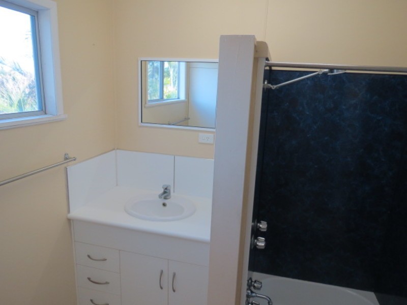 15 Mackenzie Street, Bowen QLD 4805