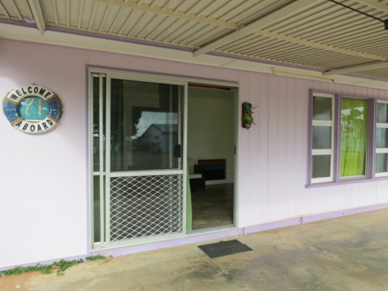 71 Whyte Avenue, Bowen QLD 4805