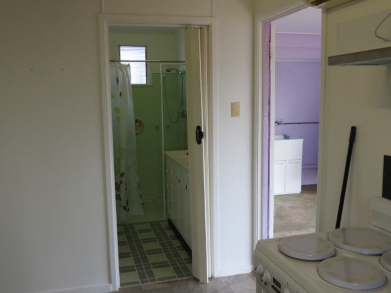 71 Whyte Avenue, Bowen QLD 4805