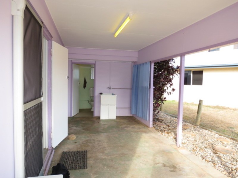 71 Whyte Avenue, Bowen QLD 4805