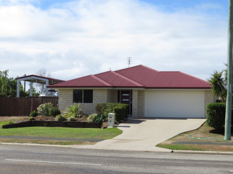 192 Queens Road, Bowen QLD 4805