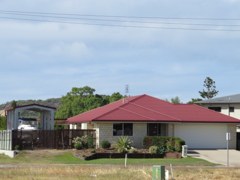192 Queens Road, Bowen QLD 4805