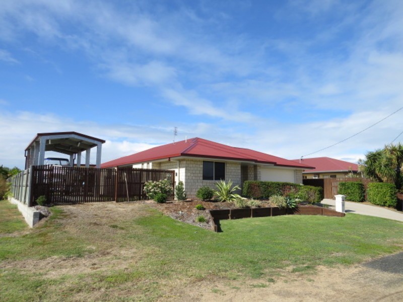 192 Queens Road, Bowen QLD 4805