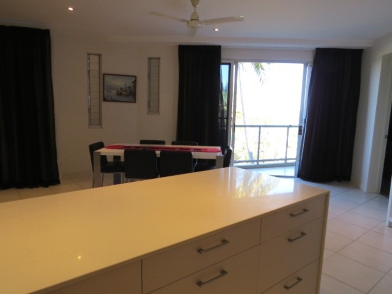 1/2b Horseshoe Bay Road, Bowen QLD 4805