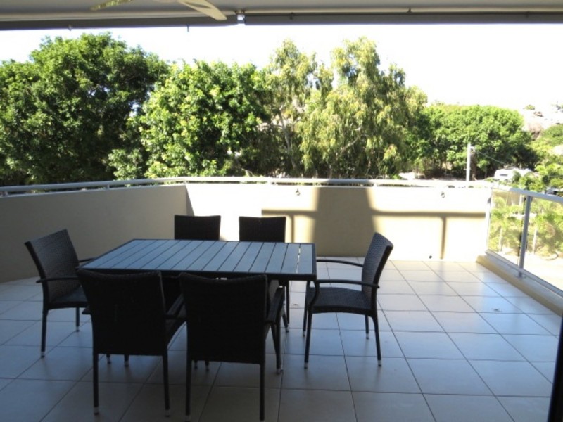 1/2b Horseshoe Bay Road, Bowen QLD 4805