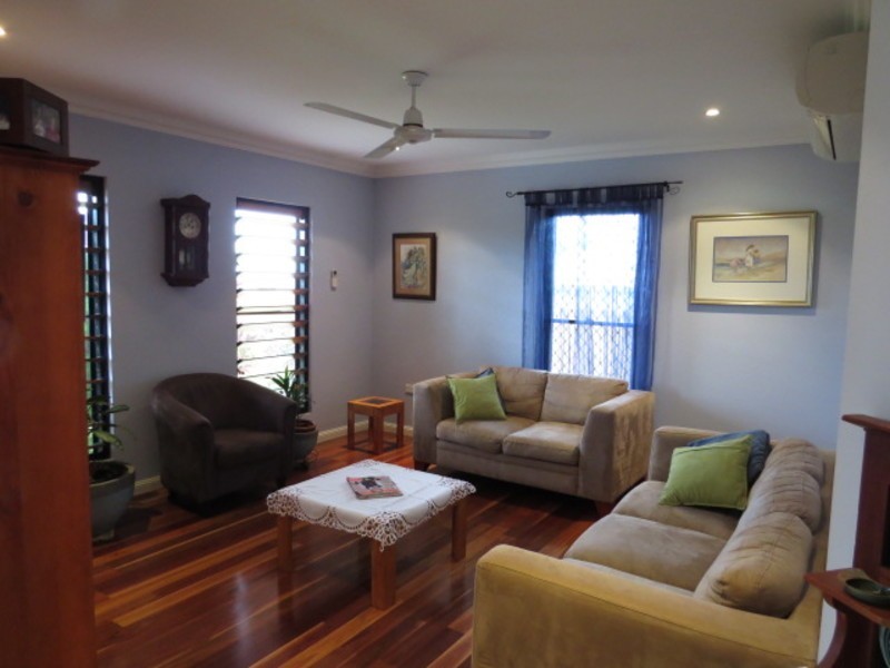14 Lemon Grove, Bowen QLD 4805
