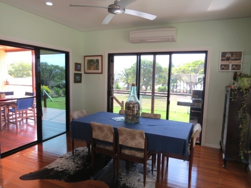 42 Whyte Avenue, Bowen QLD 4805