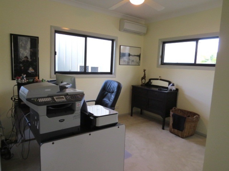 42 Whyte Avenue, Bowen QLD 4805
