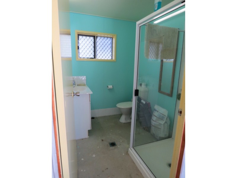 42 Whyte Avenue, Bowen QLD 4805
