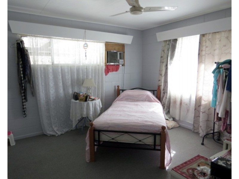 57 Poole Street, Bowen QLD 4805